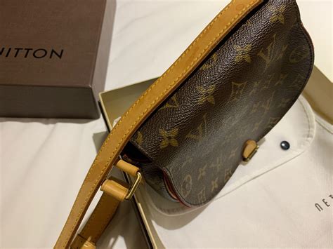 louis vuitton sling bag for ladies